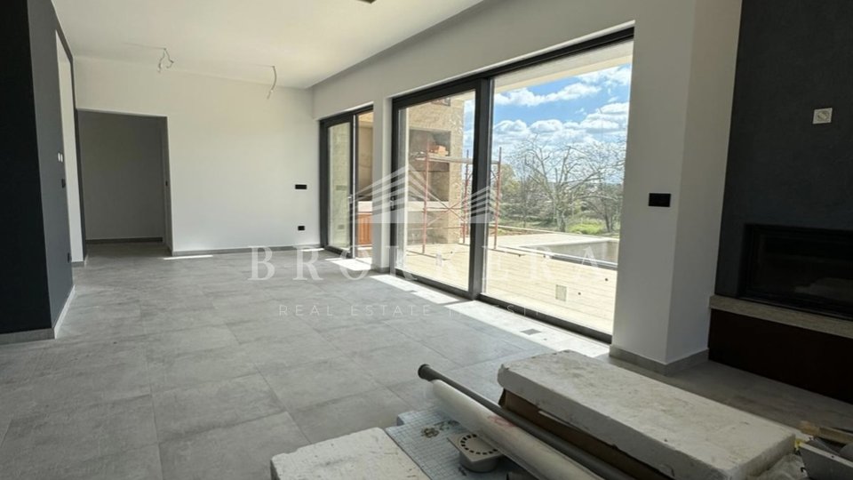 CASA TERRA CON PISCINA, 130 m2