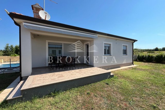 GROUND HOUSE WITH SWIMMING POOL, 126 m2