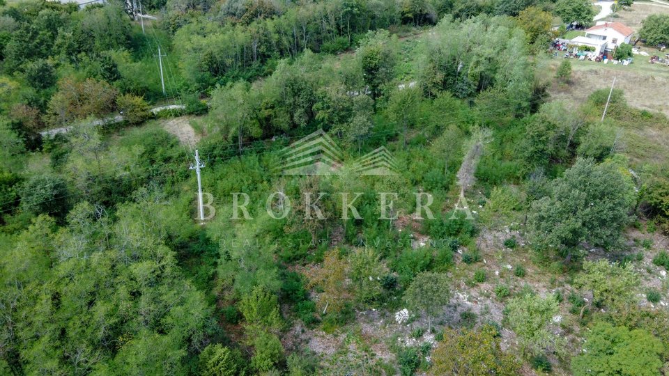 BUILDING LAND IN THE AREA OF TINJAN, 3,269 m2